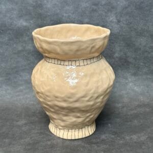 Vază Ivory cu guler